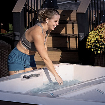 Happy Chilly GOAT cold tub owner.